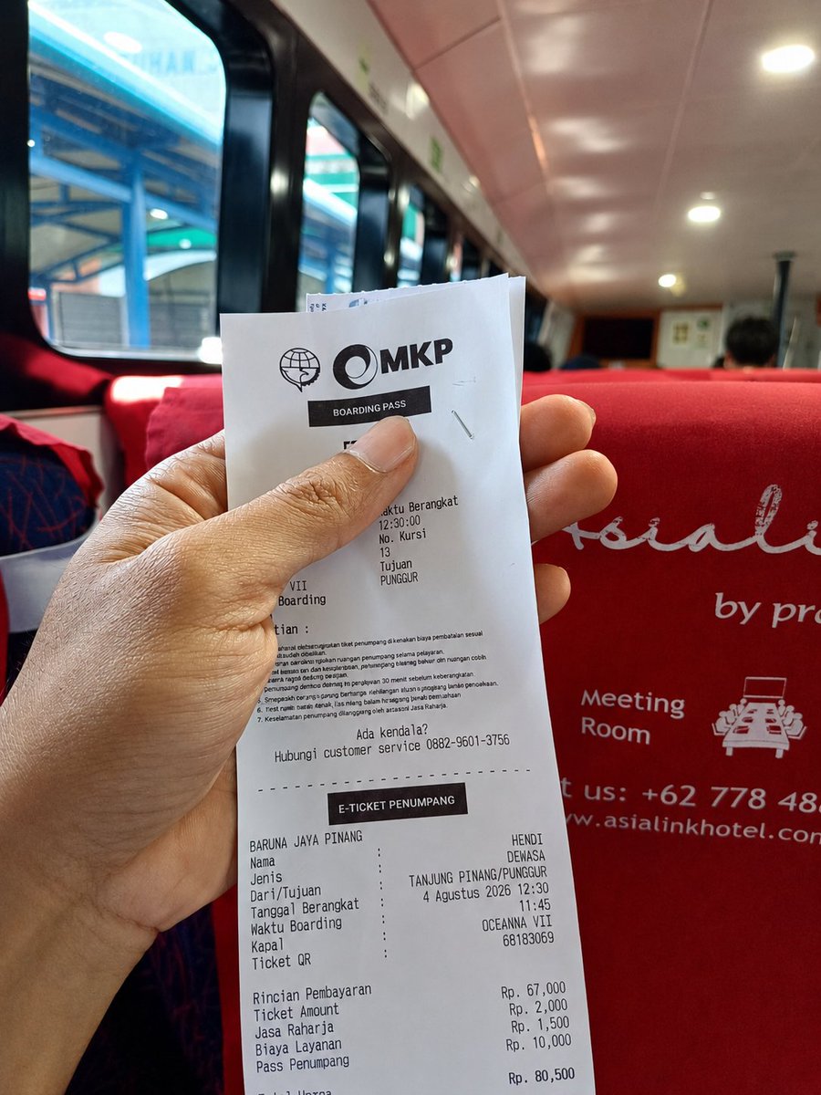 blackbeeme's tweet photo. Balik.lagi, kerja lagi 😄 https://t.co/gvOORybXRZ