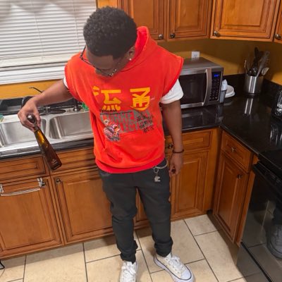 sugmike_'s tweet photo. #NewProfilePic https://t.co/cmP7usbzf7