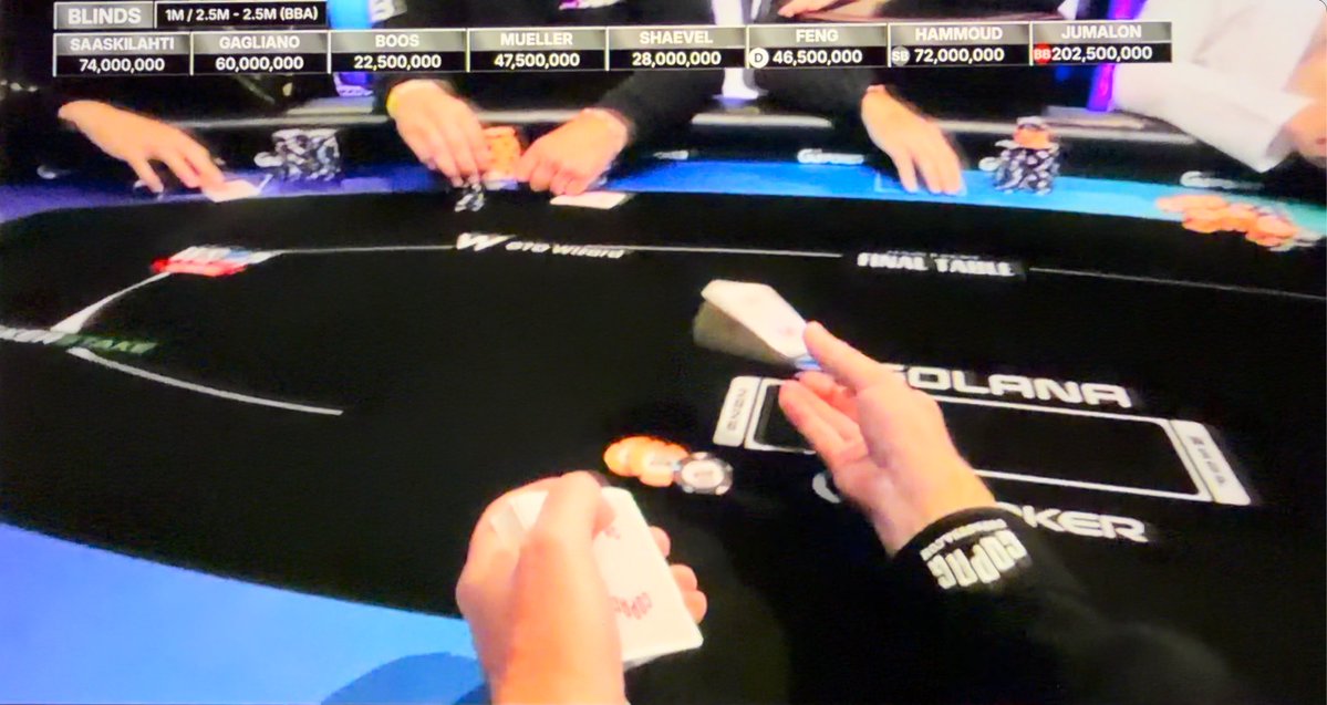 Andy_Bloch's tweet photo. One of the best poker dealers in the world still can't pitch the cards flat, with $10 million on the line. @wsop @JackEffel @SavagePoker if a dealer has trouble dealing flat, teach them to deal flat, or to slide. https://t.co/CTDHdRvsaO