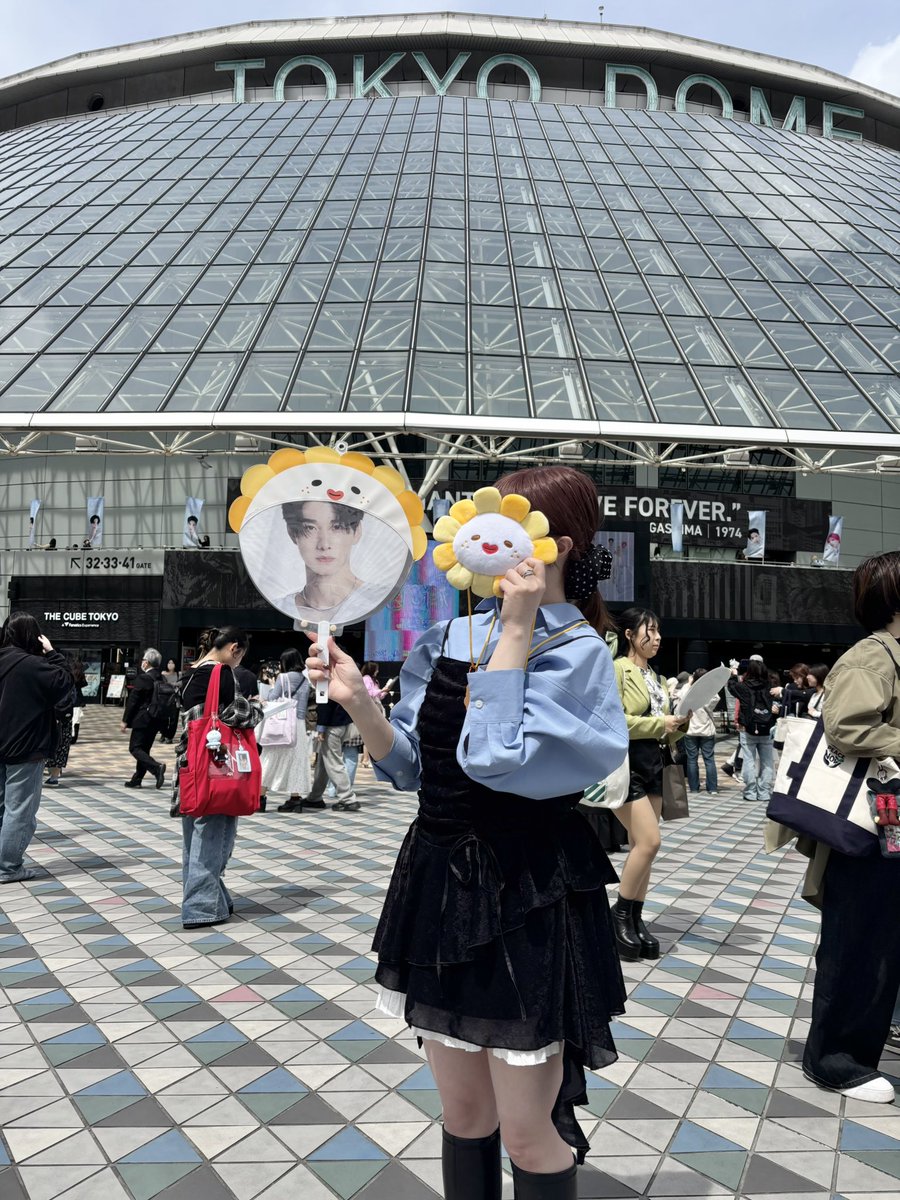 macha_k5han's tweet photo. JO1DER SHOW 2026 永縁 EIEN
IN 東京ドーム　Day2👻🍌

最後EIENの時に今までの11人のJO1がフラッシュバックしてきて、もう思い出としてなってしまったんだなと切なくなって大号泣でした😭
色々思う事はあったけどやっぱりJO1のライブは最高すぎたよ…

#EIEN_TOKYO_0409 #JO1
#JO1DER_SHOW #EIEN https://t.co/TG62dadPbQ