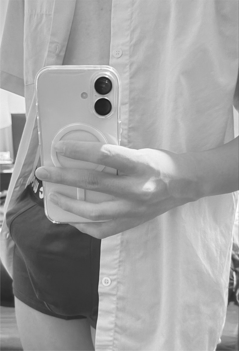 forest3303's tweet photo. ไม่โป๊ๆ😋 #cnx #CNX https://t.co/nT2wKp7IoO