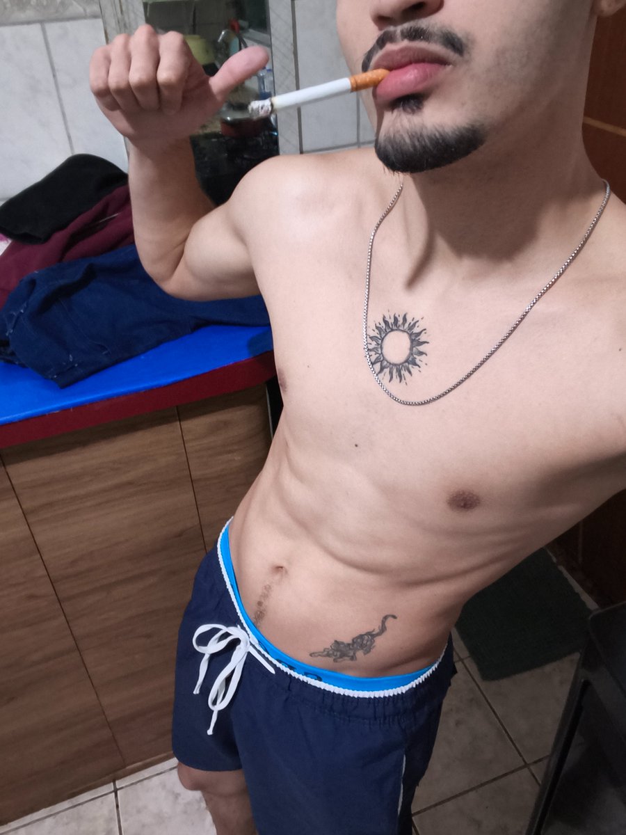 mlkchucro1's tweet photo. alguém on?
#BRODERAGEM
#brotheragem
#Pintoawards
#PINTOAWARDSGAY
#TROCONUDS
#PINTOSAWARDS https://t.co/cjs14EQs4a