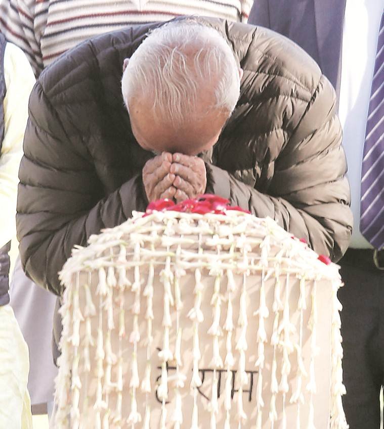 SantuCongress12's tweet photo. #Navikaji...
Bolo #Bramitshah ko...
#Tooambitious honaa #Aslikabiliyathai...
I am also saying #10lakhcroresinvestments in #Bihar must be #Grounded...
Chela/chepata ko chodke #Janathakisevaa hona chahiye naa baa...
Bolo #Modiji ko....bhi...
#Janatha thai kiye...
#RSSandBJP chodne kaa...
This #Idiotic #BJPITcell dared me #2yearsback #Warningtoremove my #Xaccounts..
Bolo...#2years exactly I am back...
Agar sharam lajja hai tho...
Bramitshah ko...
Khan khol kar ke sunle bolo..
Pal pal thil thil jukhegaa nahi rukhegaaa nahi sakte ji..
Jukegaaa tho sirf #Santhkabir saheb..
Inquilab zindabad..
Jai Gandhiji jai bhim
Jai Hind
@jansuraajonline @BJP4Gujarat @AmitShah @narendramodi @BJP4Bihar @INCIndia @AICCMedia @RSSorg
Jai Kabir
Jai Jai Kabir Saheb...