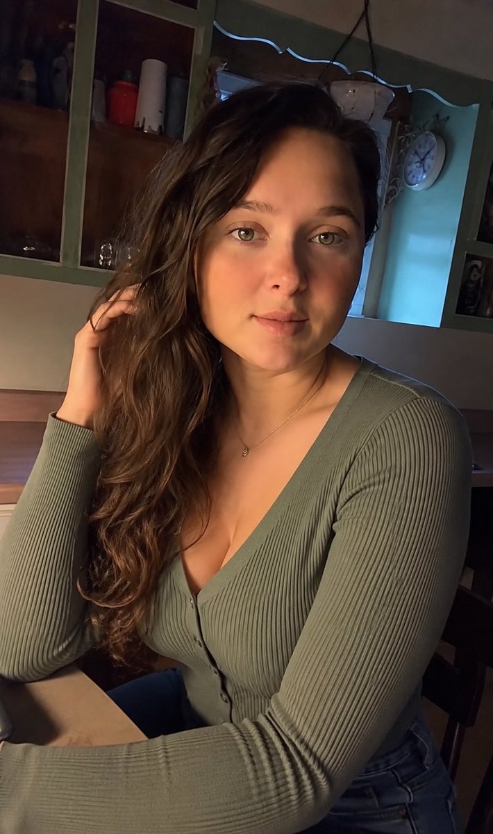 WheatPickle3's tweet photo. Feeling my self after a stressful day with the kids . https://t.co/t7hoX6q1yj