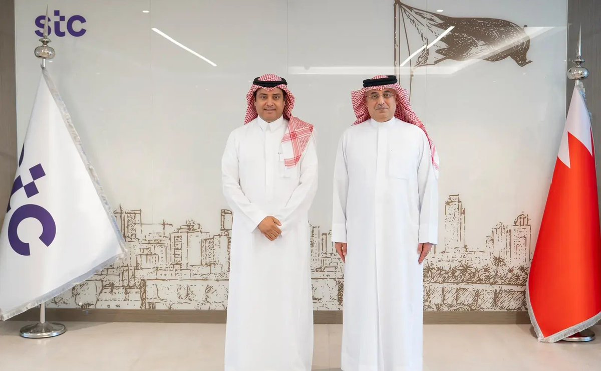 SAMENAcouncil's tweet photo. 🛰️ Bahrain Space Agency visits stc Bahrain's Security Operations Centre — strengthening collaboration on cybersecurity, digital resilience &amp; knowledge exchange to support Bahrain's growing space &amp; digital ecosystem.

#stcBahrain #Bahrain https://t.co/T27wanwe5I