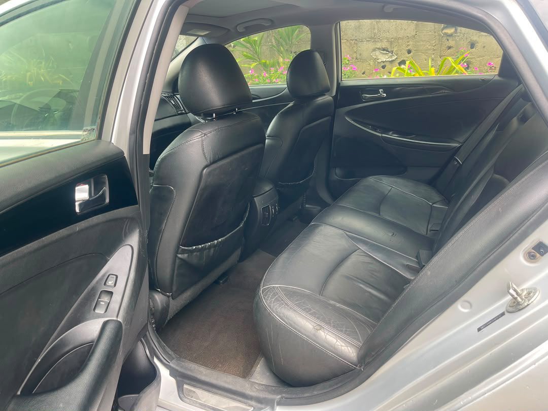 XcessCars's tweet photo. Distress Distress 🔥

Hyundai sonata 2013
Price…. 6m to owner settlement 400k
Location Lekki 
     NOTE
CAME IN 2024 of October 
First body pan
Double panoramic roof 
Fullest option 
The owner needs money urgently 
Engine ✅💯
AC ✅💯
Gear ✅💯 https://t.co/om36bnFTCy