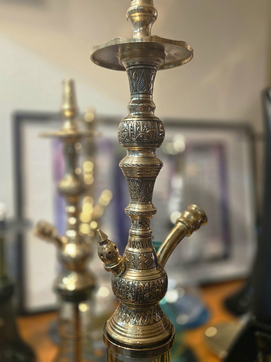 uptailshisha's tweet photo. Shika Hookah “Legend” 
シーカの代表作の1つ

https://t.co/qxjE4QfcLc https://t.co/rmueCf9vcg