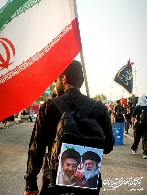 rreezzvvaanneeh's tweet photo. اربعین یعنی چهل منزل عزا
اربعین یعنی شبی بی انتها
اربعین یعنی غریبی ، بی کسی
اربعین یعنی همه دلواپسی
اربعین یعنی چهل منزل سفر
اربعین یعنی همه خوف و خطر
#یا_لثارات_الحسین
#بیعت_حسینی https://t.co/UF1M3fSKfw