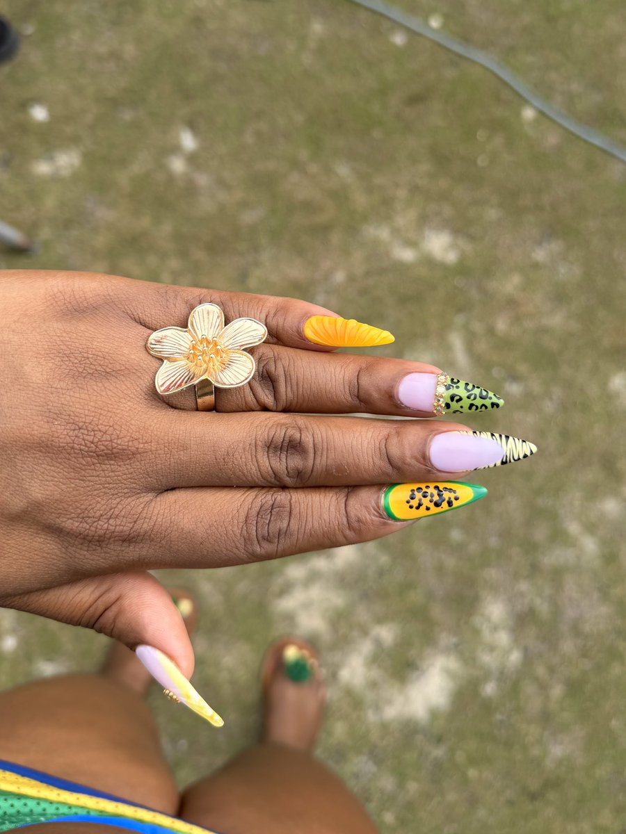 peneelop3's tweet photo. #republicbeach 
✨🇧🇷 https://t.co/amInFgihWw