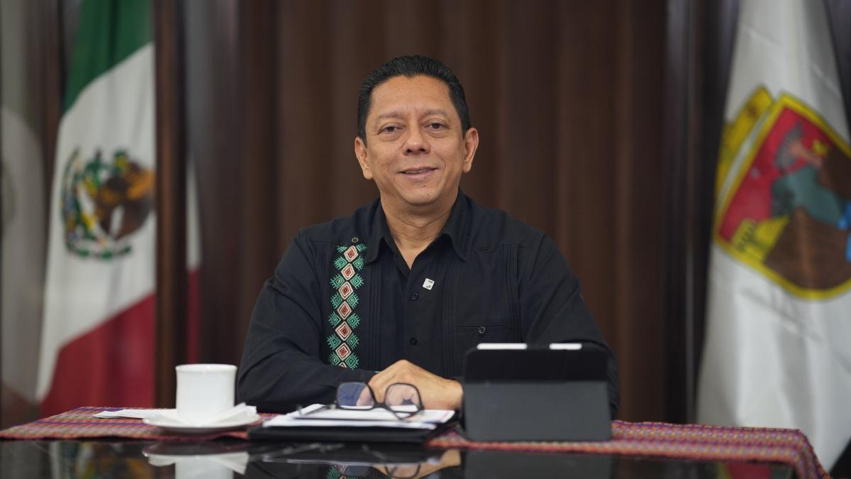 UnoNoticias's tweet photo. Fiscalía de Chiapas investiga 10 denuncias contra comité de Mactumactzá por presuntas lesiones y discriminación. #Chiapas https://t.co/JNwI46hW3a https://t.co/yw1tx20UfQ
