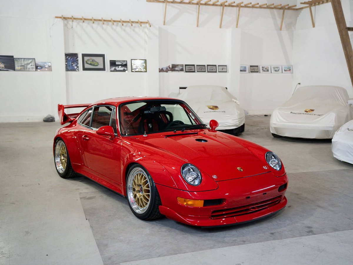 Jordan92338366's tweet photo. Guards red 993 RSR 3.8 on BBS E88’s…🤤😮‍💨👍🏻♥️ https://t.co/4ChfPeFXuo