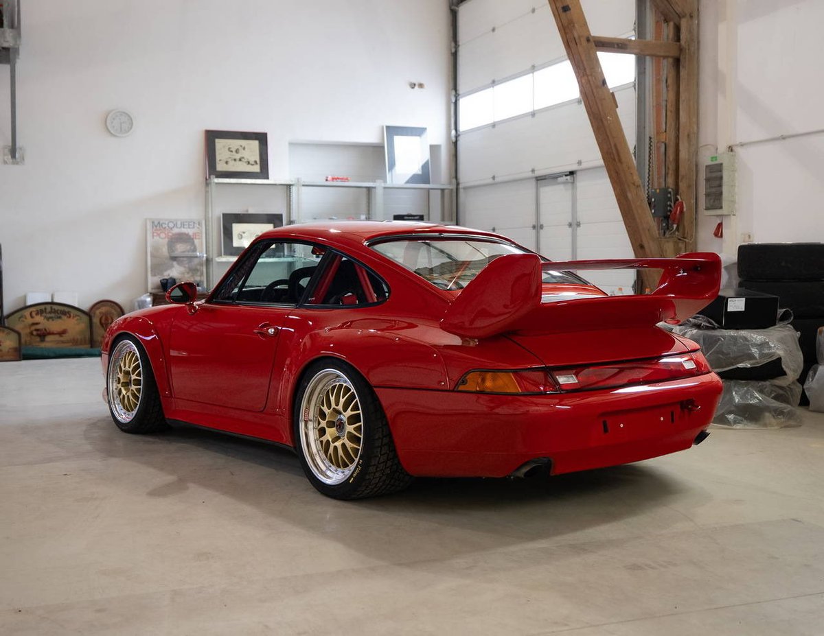 Jordan92338366's tweet photo. Guards red 993 RSR 3.8 on BBS E88’s…🤤😮‍💨👍🏻♥️ https://t.co/4ChfPeFXuo