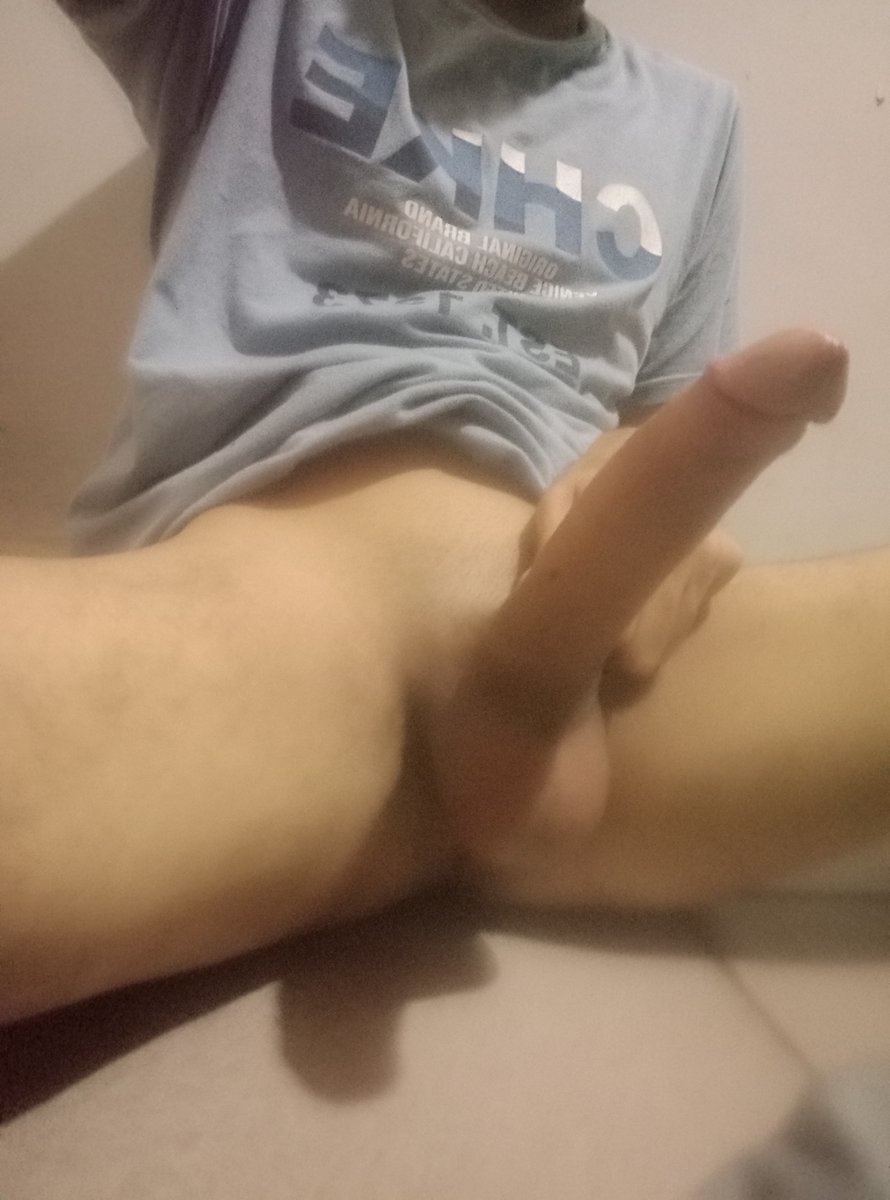 Ale1681438's tweet photo. Si quieren ver mas envien dm #nsfwtwt https://t.co/VKRBO3nUeL