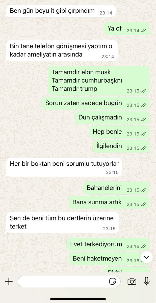 agnesNur05's tweet photo. @aysegklp1 Sorun aslında şu ki ilişkiye ikna edene kadar ameliyat sırasındaki bin telefondan biri, tüm yoğunluğundaki aradığı yazdığı ilk kişiyken ilişkiye ikna olup olur verdiğimizde şu şekil değişmeleri. https://t.co/RBaI4yoaTg