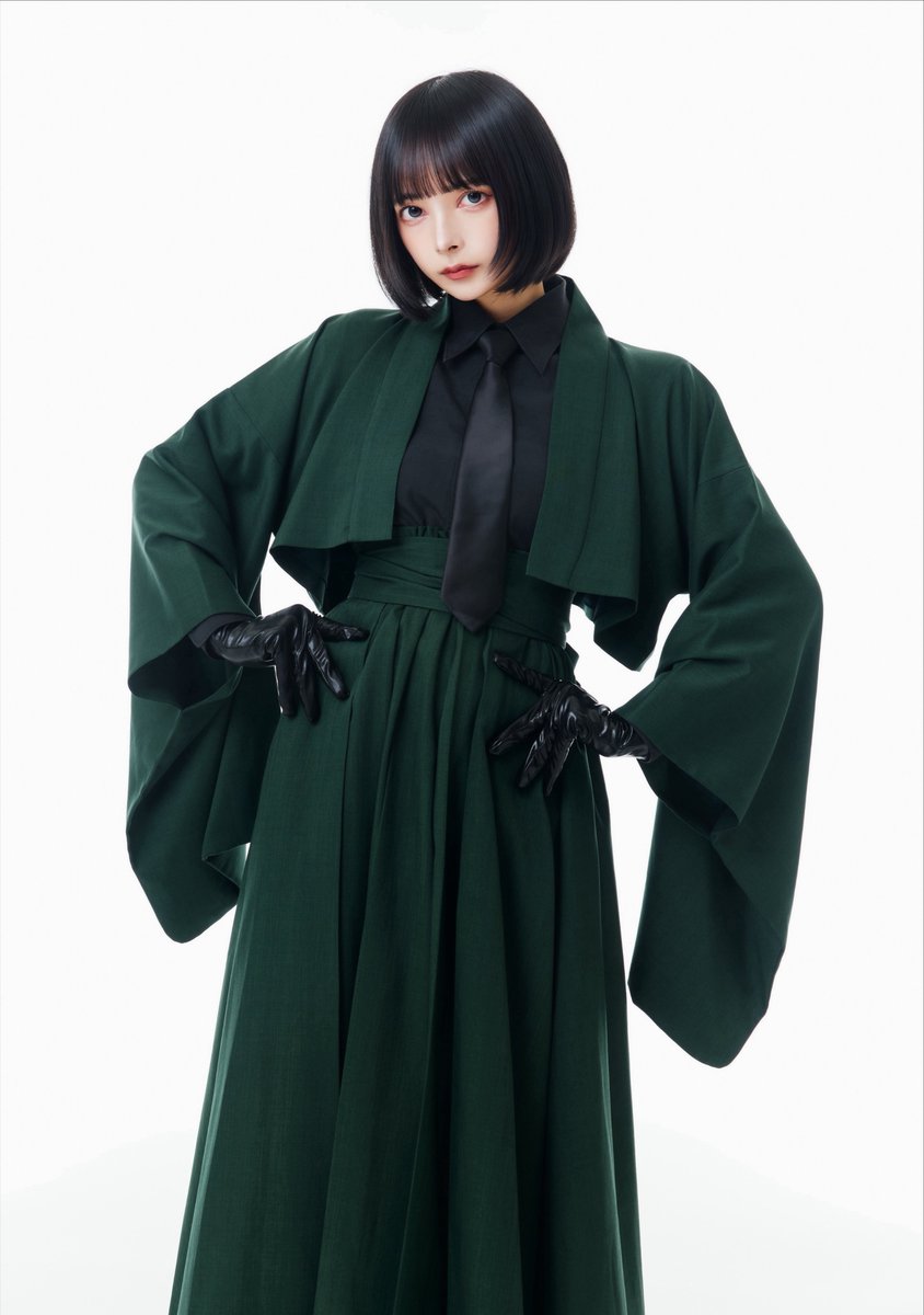 yoshito_sub_'s tweet photo. 【お知らせ】
現代的和装ブランドMISAMARU 2026年秋アイテム第一弾の着用モデルを担当しております. https://t.co/ogeTCfcdtC