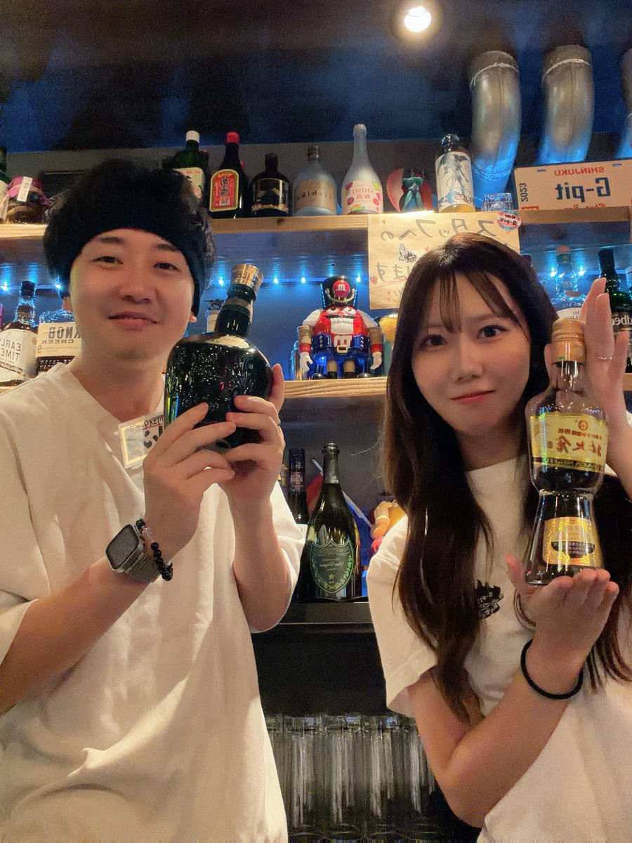 RENgpit's tweet photo. セクシュアリティも自由
素のあなたで飲めるMIXバーです🏳️‍🌈

今夜はレン&amp;咲笑と乾杯しましょう！🍺
ふらっと遊びにきてね！

8月4日(火)
📍新宿2-7-5松田ビル2F
⏰20:00〜23:00 https://t.co/1M7W5ycU2M
