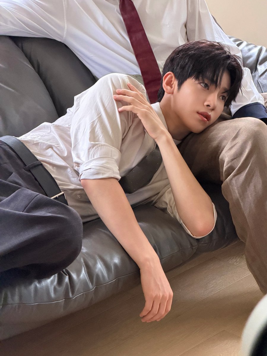 on_off08's tweet photo. 260804 #박시우 인스타 게시물
parksiwooo_ 🤍 https://t.co/WYsYrT9LyW