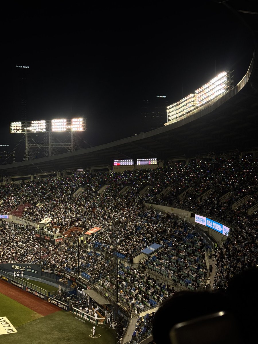 dlqudgjs64's tweet photo. #두산트친소 #두산_트친소 
폭취로 야구도 없는데 새로운 트칭 사귈겸..트친소
 
같이 두얘기할 트칭 구해요! https://t.co/mCTxbEXpYq