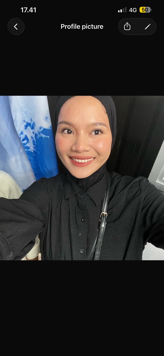 mustiqka's tweet photo. aura laki kh? https://t.co/l7kWoo4PZV
