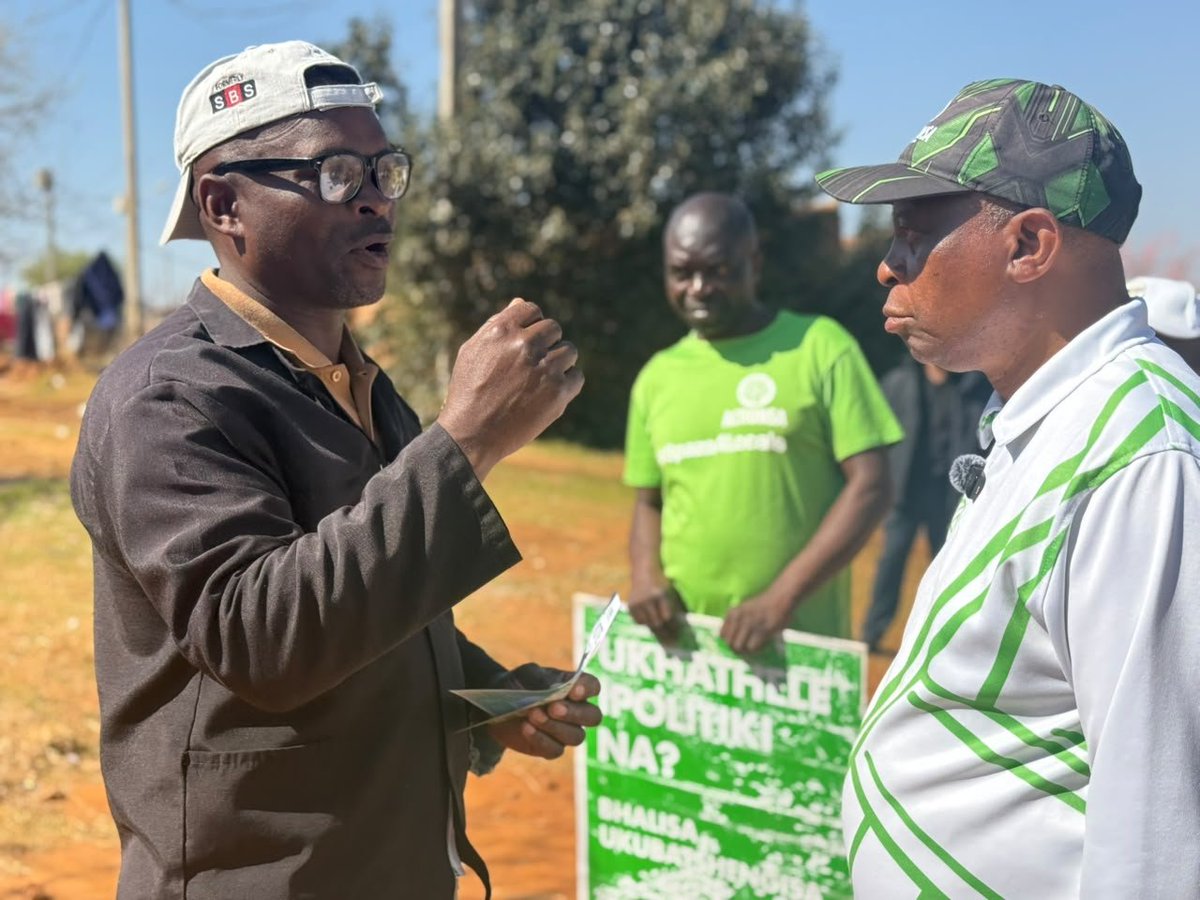 HermanMashaba's tweet photo. Motho Mothong, Street by Street. Each Vote Counts.

#OperationFixJoburg #UnfinishedBusiness https://t.co/dYiK2imiFG