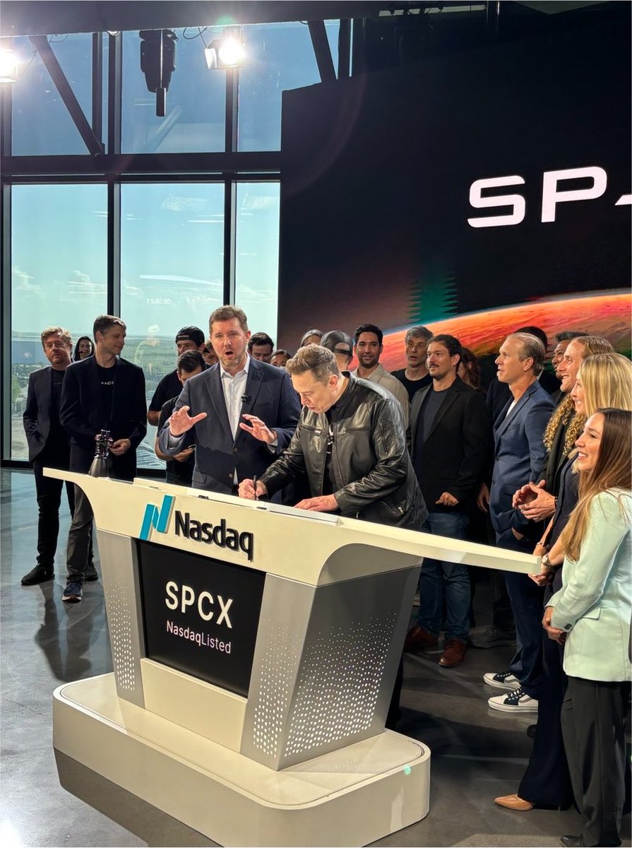 cb_doge's tweet photo. Happy SpaceX Earnings Day 🚀 https://t.co/SsoyMX1JZ1