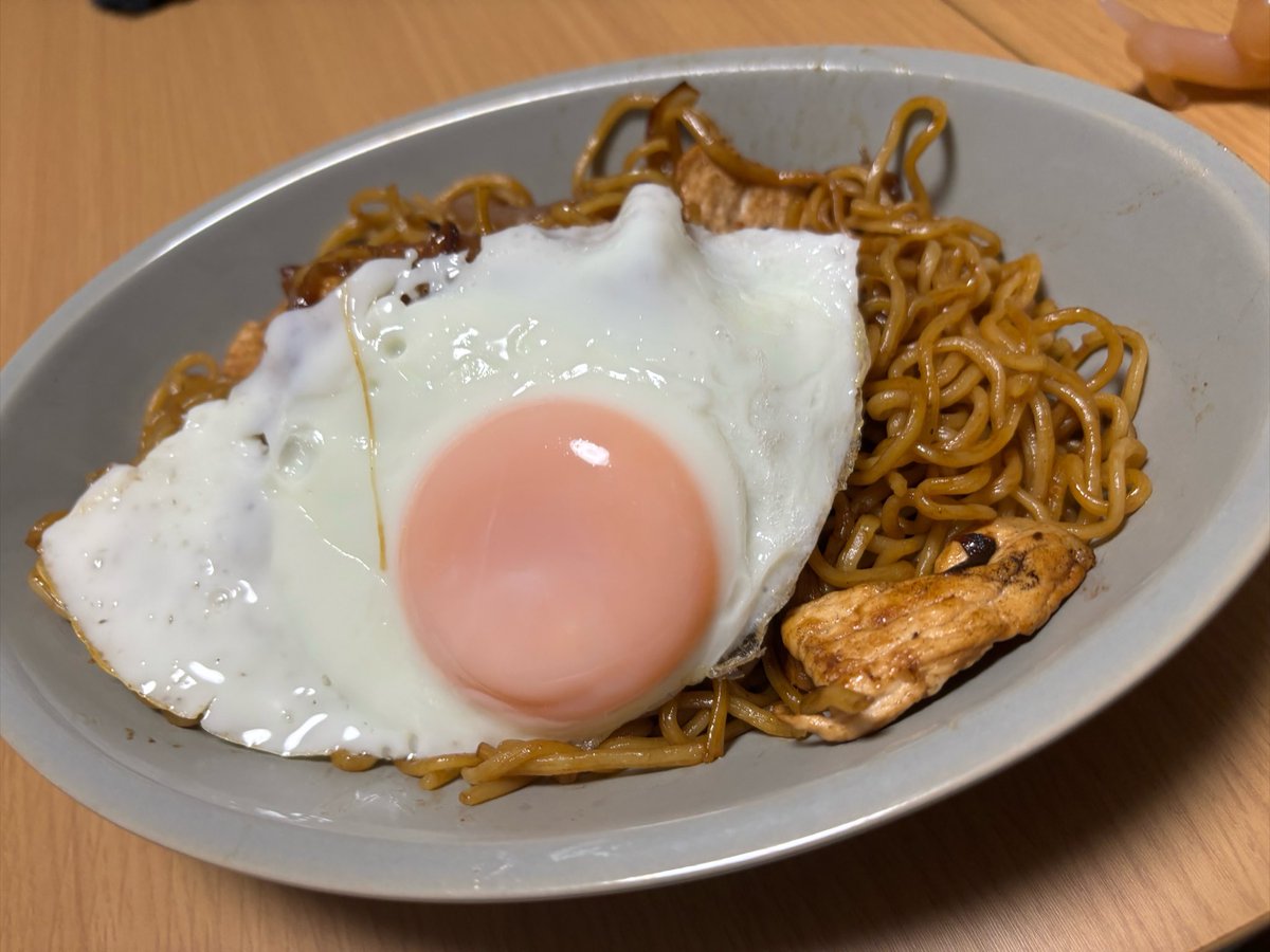 IoLbksc's tweet photo. 焼きそば作った https://t.co/rpAXFZ9isU