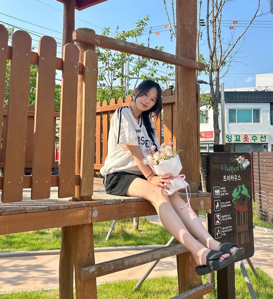 Appletd5o's tweet photo. 정서연❣️ https://t.co/gbJ67kEM17