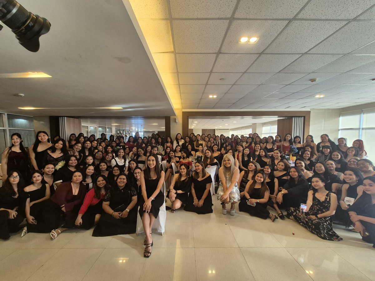 4jslevents's tweet photo. Happy Anniversary JSLs 
Throwback to our last event 🥹 
We missed you! See y'all soon 👀
#13eautifulyearswithjsls https://t.co/XbpZUndQfU