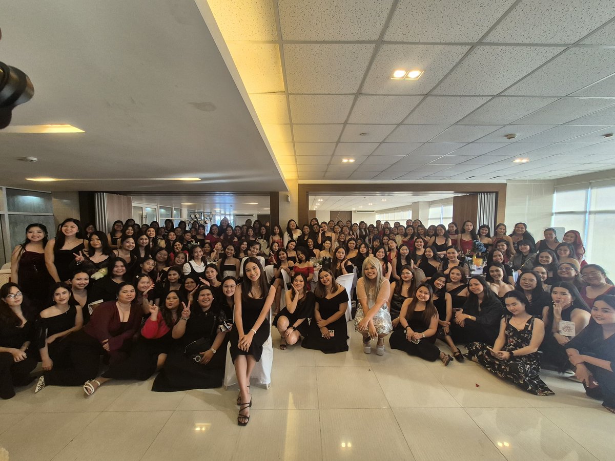 4jslevents's tweet photo. Happy Anniversary JSLs 
Throwback to our last event 🥹 
We missed you! See y'all soon 👀
#13eautifulyearswithjsls https://t.co/XbpZUndQfU