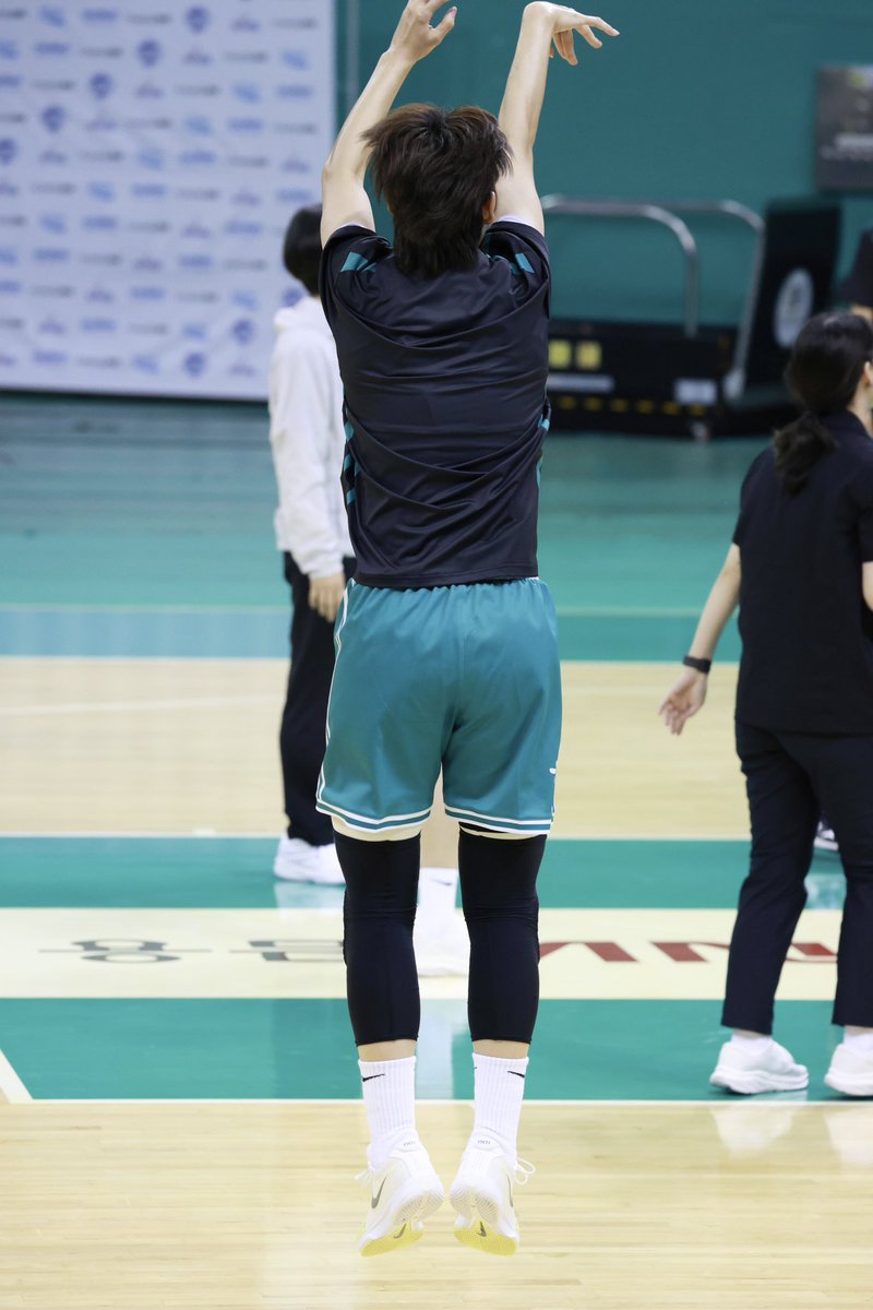 onbasket_'s tweet photo. Shoot!!! https://t.co/XwLTi3w3yn