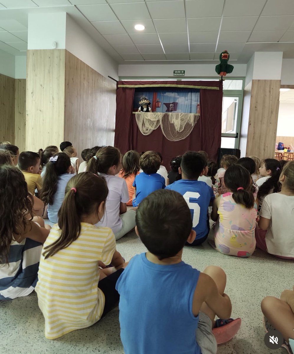 AFoios's tweet photo. 🎒☀️ #Foios tanca l’escola d’estiu 2026 amb èxit i afavoreix la conciliació familiar durant el mes de juliol
🏴‍☠️ L'aventura pirata arriba a la seua fi... però els records quedaran per sempre! 🧡
🧐 Llig la notícia completa ací: https://t.co/9RZuhoy7uL https://t.co/XmMO3214Zu