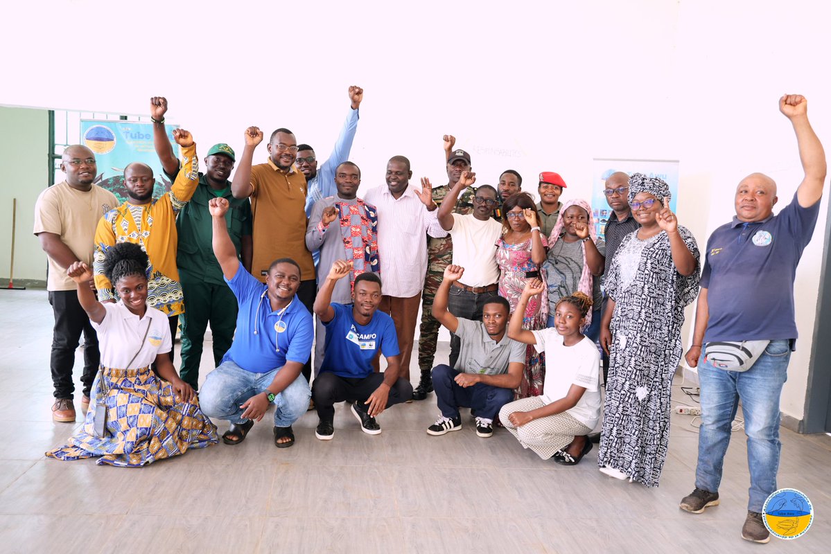 TubeAwu2015's tweet photo. Atelier des sectorielles une gouvernance concertée de l'AMP Manyangé na Elombo-Campo
#EJF
#TubeAwu #ManyangeNaElomboCampo #AireMarineProtegee #MarineProtectedArea #GouvernanceCollaborative #ConservationMarine #Biodiversite #OceanConservation #PecheDurable https://t.co/3CwchtUp3f