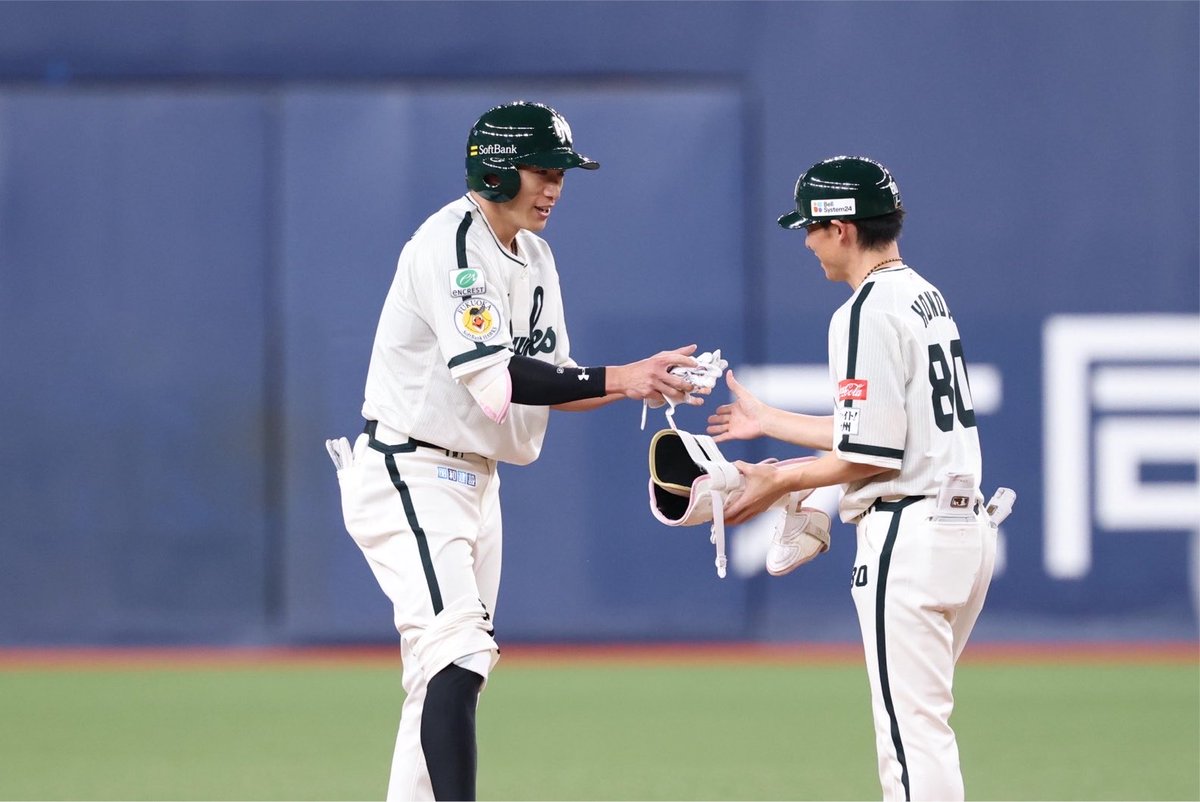 takafullc2's tweet photo. 【1軍】

柳田悠岐選手が右中間への二塁打！！

3打数3安打！！

#sbhawks #鷹フル https://t.co/sqfhoHppMp