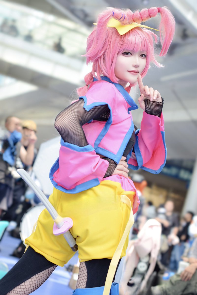 mimura3636_cos's tweet photo. 【cosplay】
=== ケツバトラー ===

あたぴはシノピ！
ね！早くケッ闘しよ！

===== シノピ　======

📷@ManBeginner 
#コスサミ 
#コスプレサミット2026 https://t.co/rcLCXChhIe