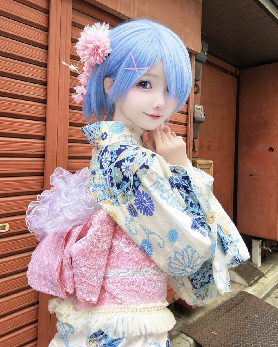 rin_risu2's tweet photo. レムです https://t.co/MQrjPAcDM2
