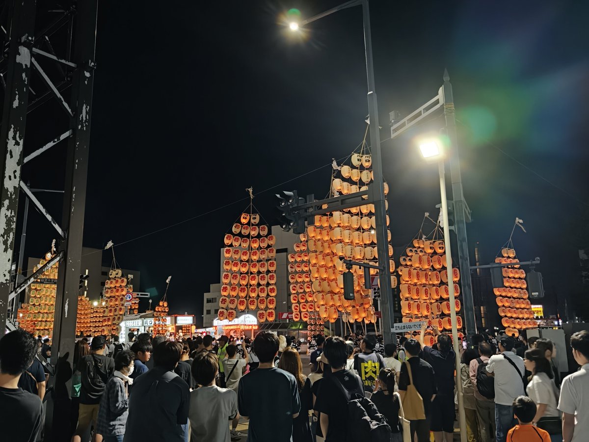 itsuki_ZD8's tweet photo. 竿燈見に来た https://t.co/PjxOyvIquE