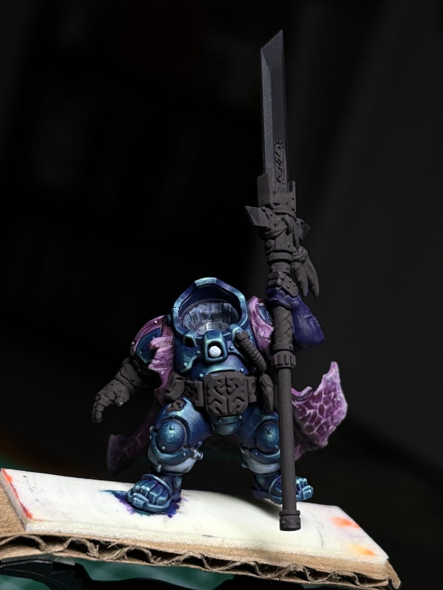VileCamm's tweet photo. Buri is so fun to paint 🤩 

#warhammer #warhammer40k #warhammercommunity #paintingwarhammer #leaguesofvotann https://t.co/Ytt8lPJJDB