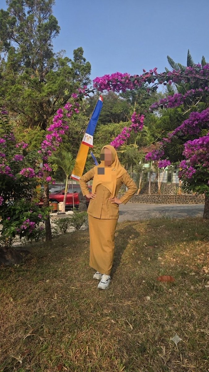 ranuncullusss's tweet photo. minta gambaran AI kalau Gweh bisa 60 kg again wkwkwkwkwk 😭😅 edyannnnnnnn
oh i wishhh https://t.co/A0xaCu6xxv