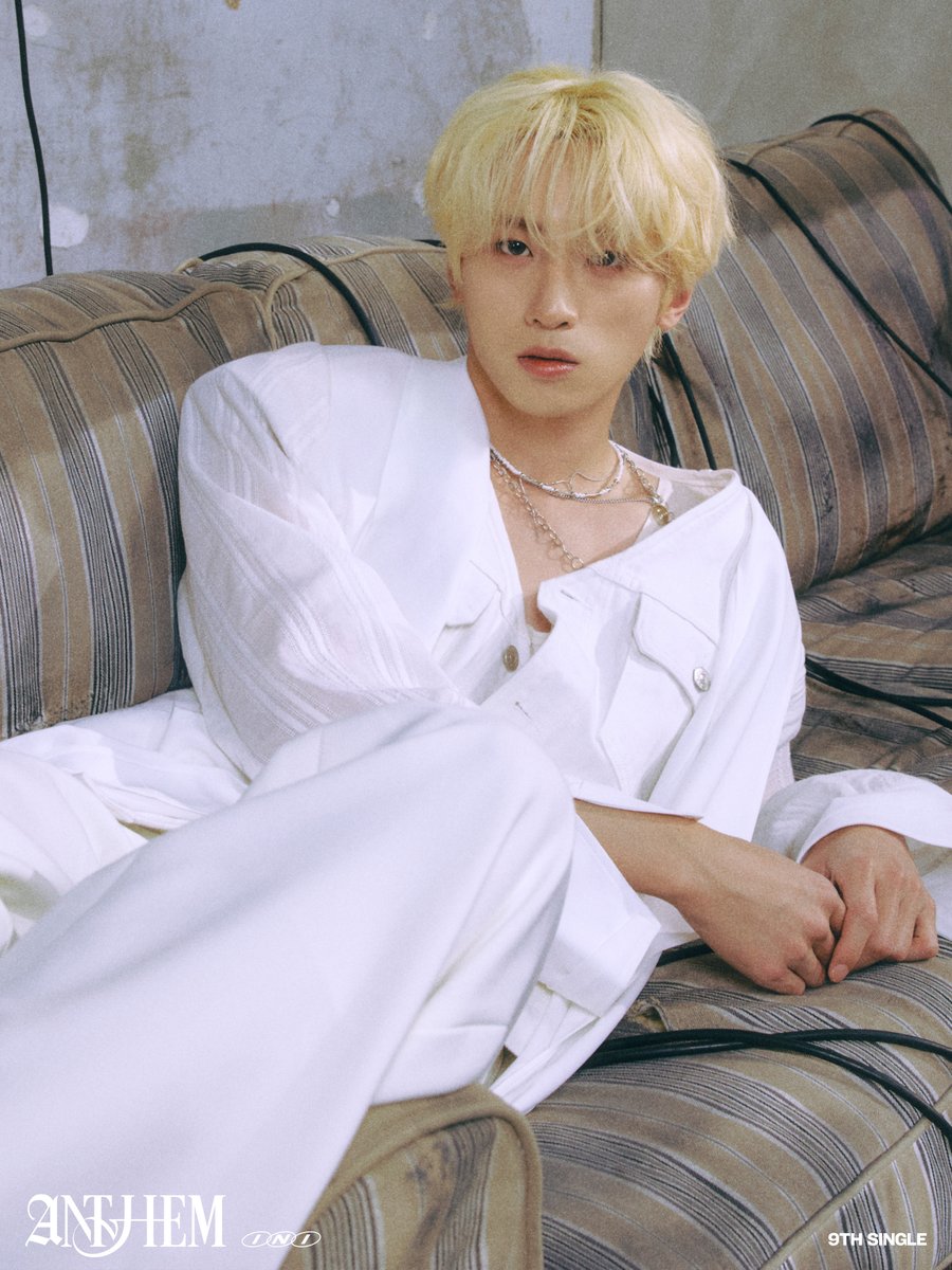 official__INI's tweet photo. CONCEPT PHOTO🛞
: Sing Along ver.

シュウ・フェンファン (XU FENGFAN)

#INI 9TH SINGLE 
"ANTHEM" 
2026.09.16 RELEASE

#INI_ANTHEM https://t.co/T1KElMNDku