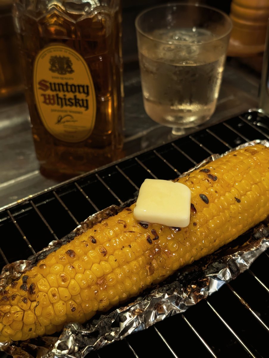 Tiger_McRover's tweet photo. これが45才独身彼女無しバンドマンのおっさんが作る焼きとうもろこしだ！ https://t.co/1EUrqfbzKZ