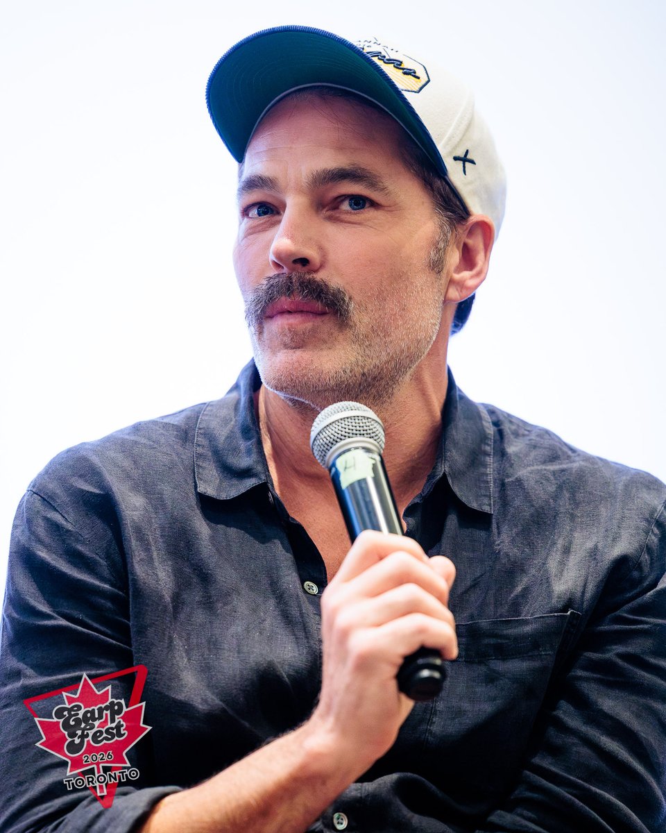 dutchstarbuck's tweet photo. Tim with an actual stache at #EarpFest for this #TimStacheTuesday #WynonnaEarp @EarpFest https://t.co/QqxxMXpVPE