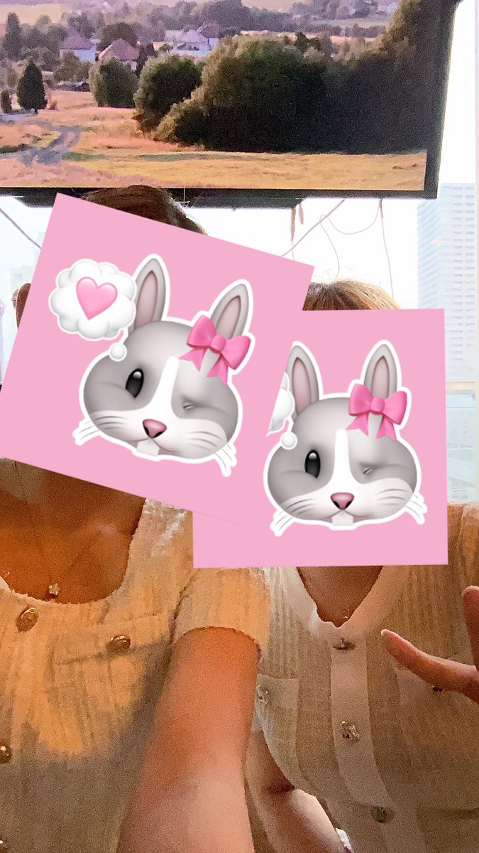 hiroshima_4105's tweet photo. 8月4日 出勤メンバー

19:00 さな

20:00 ことの

20:30 ゆき

まってるにょん！！！ https://t.co/xcimPq4kQX