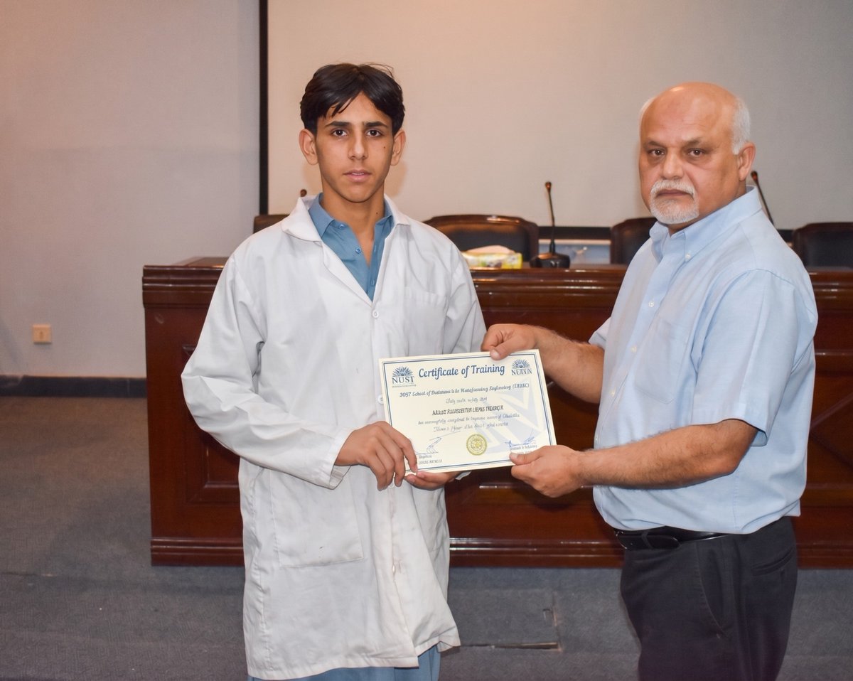 ThisIsNUST's tweet photo. NUST School of Mechanical and Manufacturing Engineering (SMME) has successfully concluded the  Free Vocational Training Programme, marking another meaningful step towards empowering communities through technical education. 

#NUST #DefiningFutures #SMME #VocationalTraining https://t.co/ihidRKtNi6