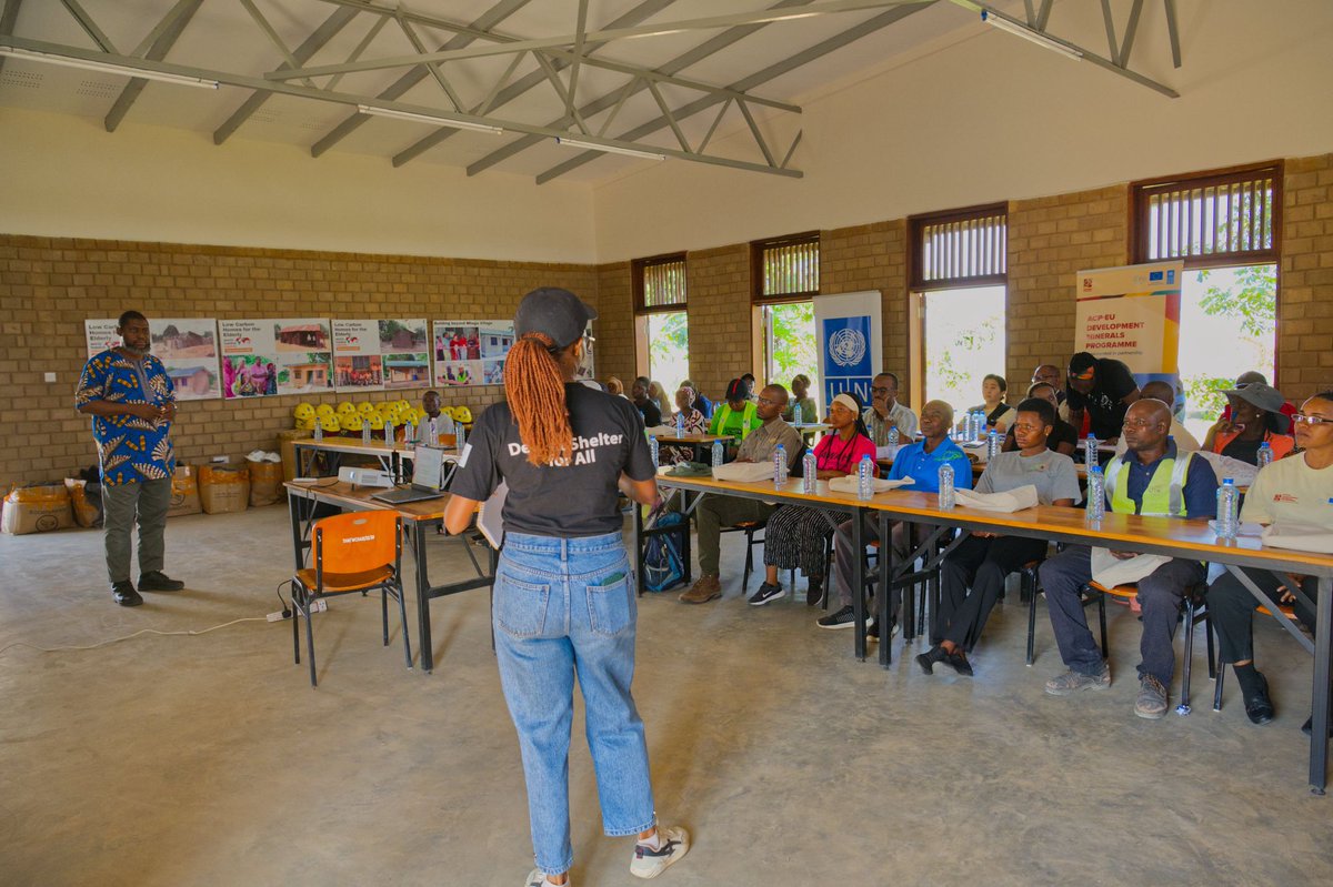 DevelopmentMin's tweet photo. Did you know that low-carbon construction starts long before building begins? 

At the Low-Carbon Materials Training in Tanzania, participants are exploring the full value chain - from mineral exploration and extraction to producing low-carbon building materials. https://t.co/pfZIr7RmPV
