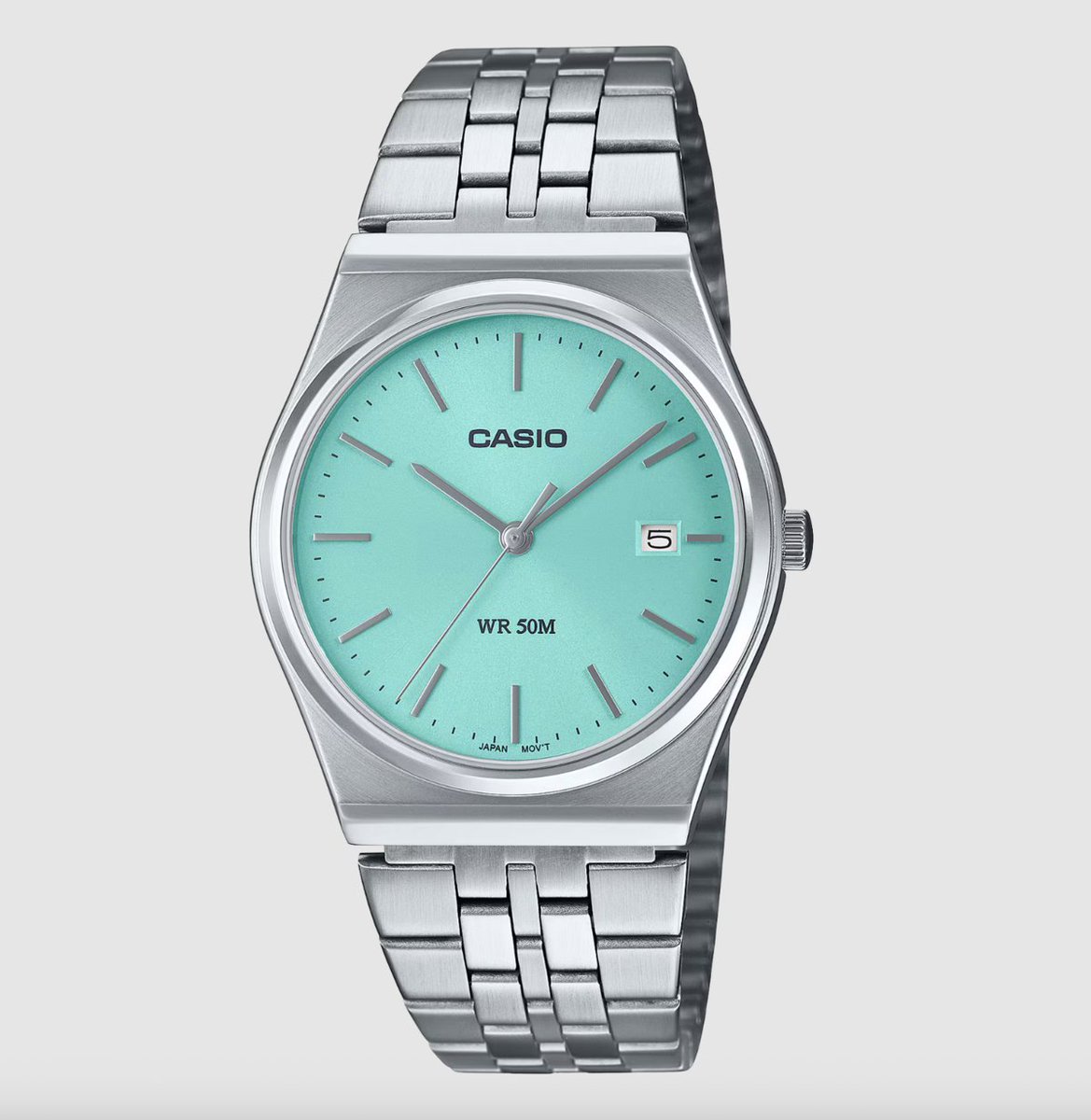 kai__press's tweet photo. [MEDIA] 260804 Esquire Korea

Those who know, know! Casio watches chosen by iconic celebrities:

"EXO's KAI chose a Casio watch featuring a vibrant Tiffany Blue dial. This model is part of a series capturing the sensibility of the 1980s...With its sleek round case and comfortable 35mm size, it's well suited for creating a classic look. The unique turquoise-colored dial serves as a distinct focal point. Released in 2023 and priced at 130,000 won."

🔗https://t.co/yyOLKGWxRM
#KAI #카이