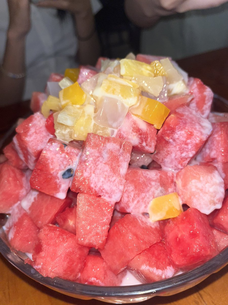 baikseo's tweet photo. 오랜만에 양프 회식😝 https://t.co/XUgpty6XvE