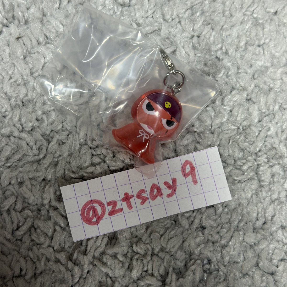 ztsay9's tweet photo. @torihiki_piozb 検索より失礼致します、こちらギロロ所持しています。ドロロとの交換は可能でしょうか？ご検討よろしくお願いいたします。 https://t.co/zUB61gnKll