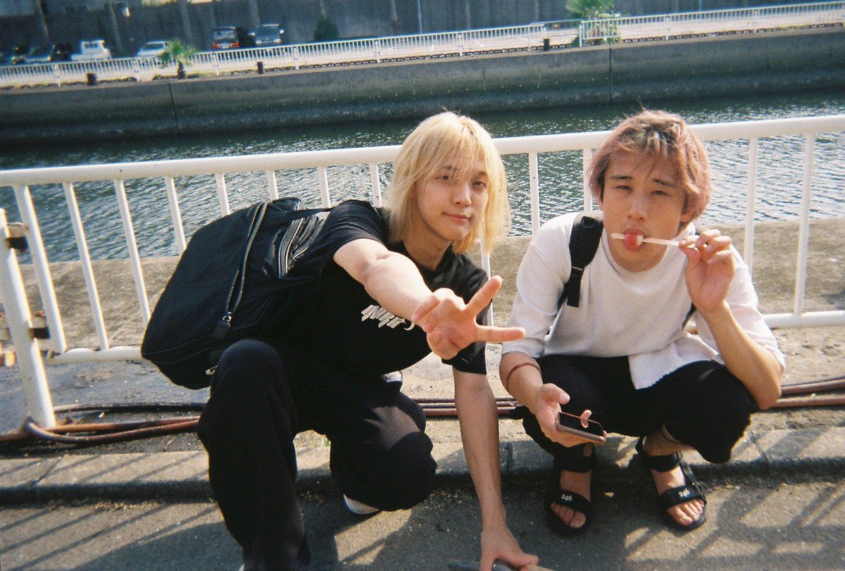 Vt_Sasaki's tweet photo. ずっと憧れのニキさんと制作出来て嬉しかったぜ。だーいすき。
動画は小廻こまさん曲レコーディングの楽しかったとこ！ https://t.co/c3fTfY0aNq