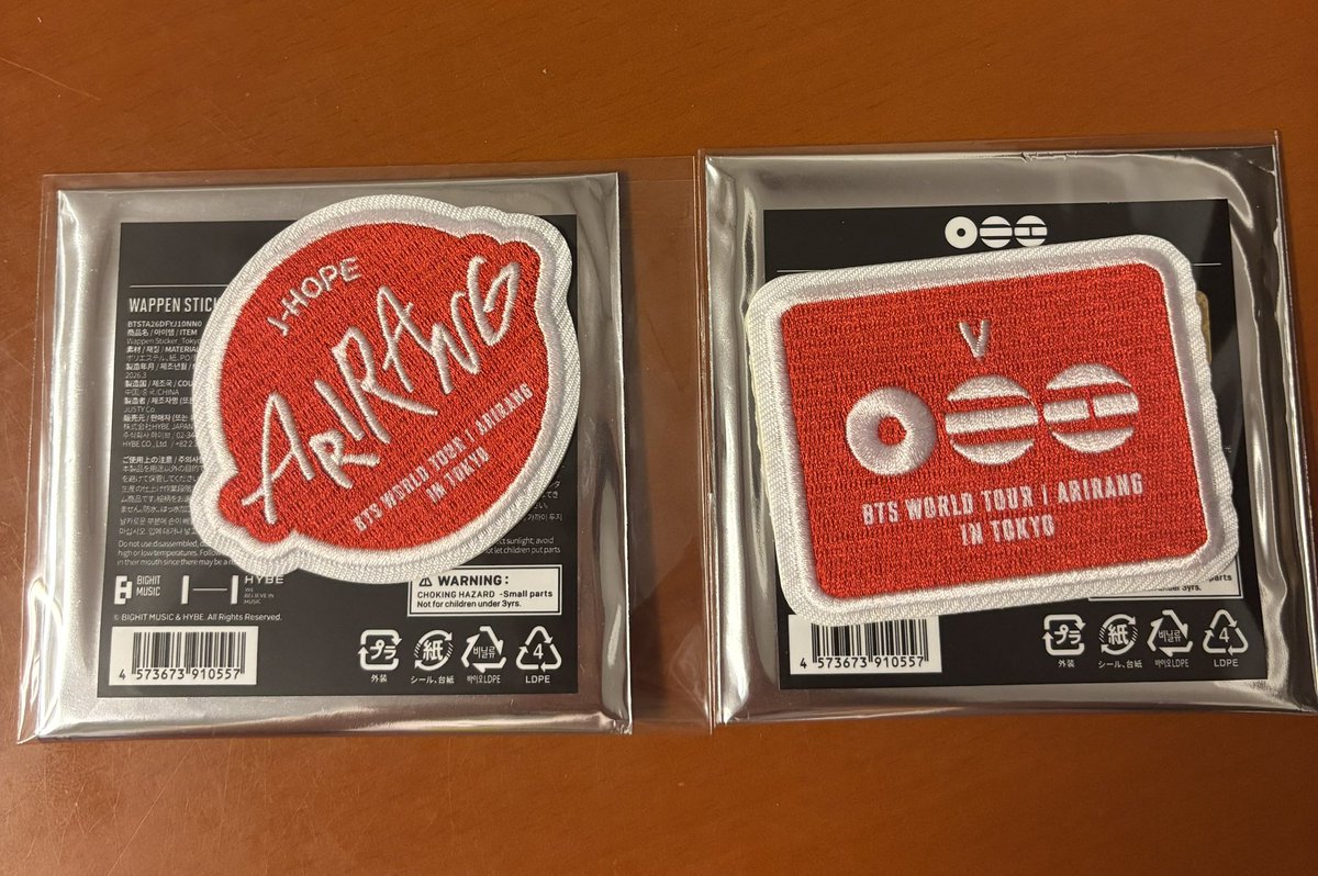 asattae__'s tweet photo. BTS arirang ワッペンステッカー

【譲】ホビ テテ
【求】ジン ユンギ 

2点まとめて、郵送にてご交換いただける方いらっしゃいますでしょうか。

よろしくお願いいたします🙇‍♀️ https://t.co/aDtsI8fXAl