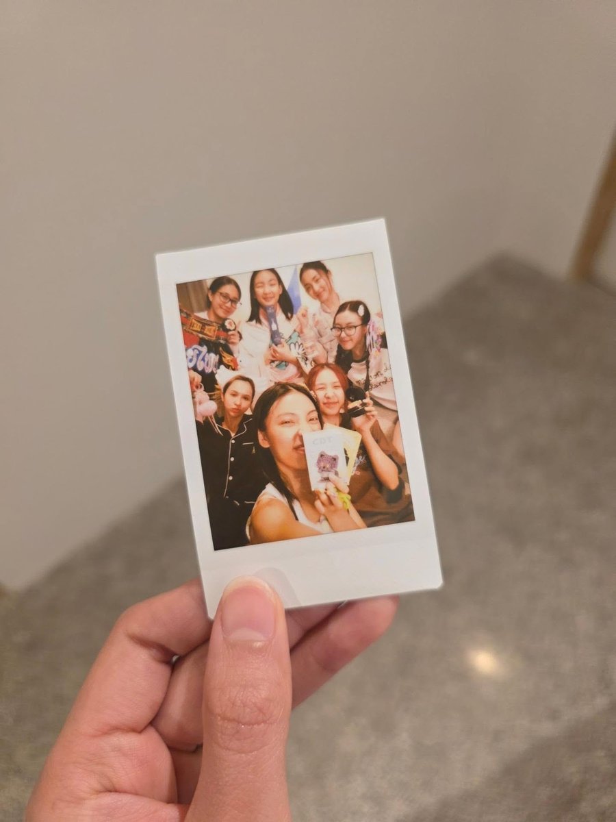 tiyapics's tweet photo. คนที่รักโฟอิ้บไม่แพ้ฟออายก็คงเป็นโฟอิ้บนี่แหละ https://t.co/J2BDz804UJ